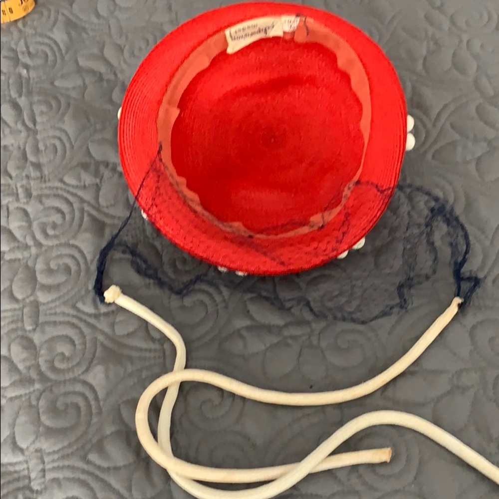 Vintage Evelyn Varon hat - Picture 7 of 12